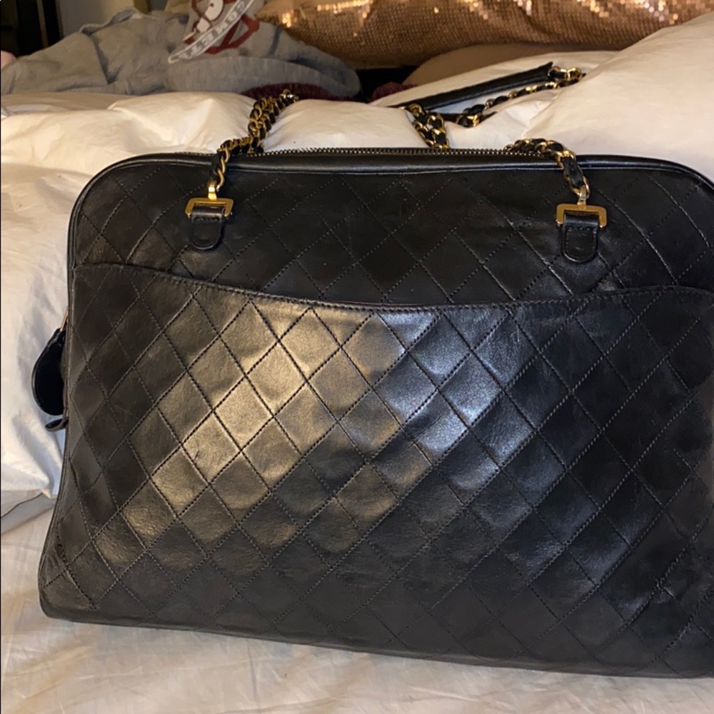 Chanel Bag - Picture 2 of 11